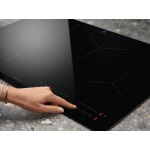 Electrolux 伊萊克斯 EIS62341 60厘米 三頭電磁煮食爐