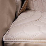 ITSU 御手の物 IS-8008/KH Sugoi 按摩椅 (卡其色)