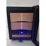 Royaltek RT33LA 恆溫恆濕雪茄櫃 (100支) (包拆箱埋位)