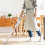 Makita CL114FDWI2 充電式吸塵機 (米白色)