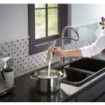 Kohler K-20147T-4-CP RUBICON 下抽拉式廚房龍頭 (拋光鍍鉻)