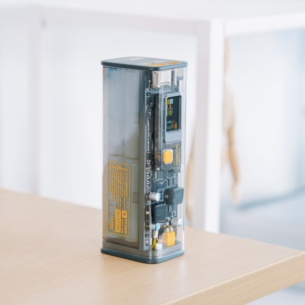 SHARGE Storm2 100W 透明超級移動電源 25600mAh SHARGE Storm2 100W 透明超級移動電源 25600mAh