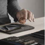 Momax UM71UKL2 1-Charge 2 連接埠 30W 充電器